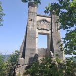 Schillerstein mit Schillerdenkmal
